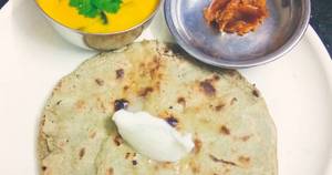 Kadhi With 2 Tawa Butter Roti