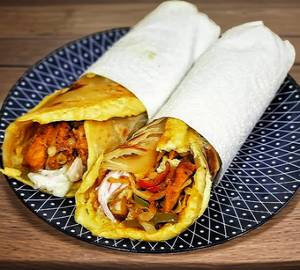 Special Egg Chicken Roll