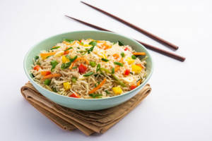 Veg Fried Rice & Schezwan Cauliflower