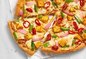Spicy Paneer Pizza