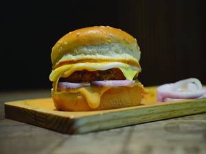 Veg. Cheese Burger