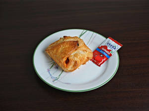 Egg Puff [1 Piece]