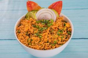 Schezwan Fried Rice Medium