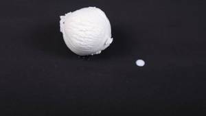 Cake sclice vanilla flavoured icecream 125ml