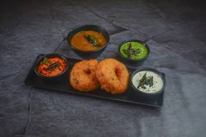 Vada (2pcs)