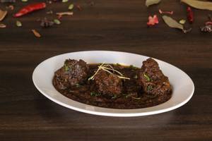 Mutton Rogan Josh [3 Pieces]