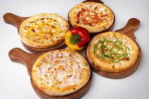 4 Mania Veg Pizza Combo