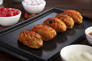Chi. Tandoori Momos [6 Pcs]