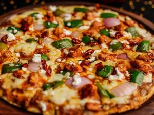 Peri Peri Chicken Pizza