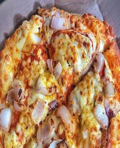 Paneer Peperoni Pizza King Style