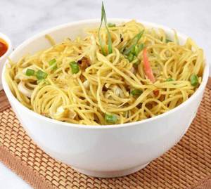 Veg Hakka Noodles