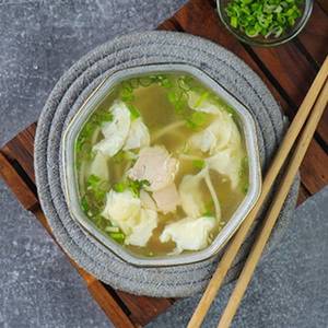 Clear Chicken Noodles Soup