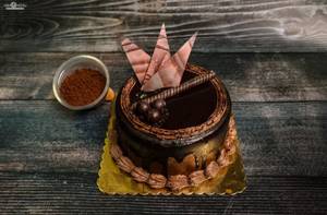 Premium Chocolate Cake