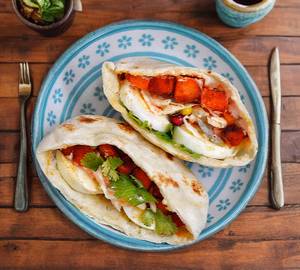 Chicken Tikka Pita Pockets
