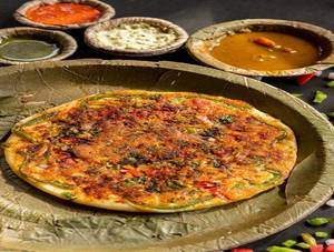 Tomato And Onion Uthappam