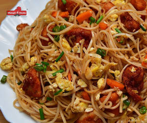 V4 Chicken Noodles