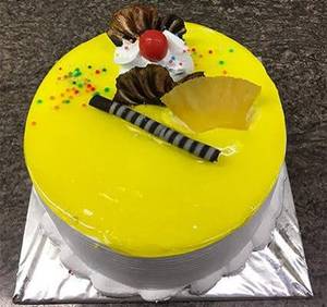 Pinapple Delight Cake (450 Gms)