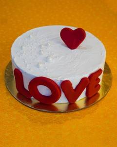 Love Cake
