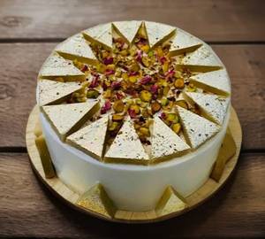 Kaju Katli Cake Eggless