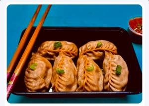 Whole Wheat Juicy Chicken Momos