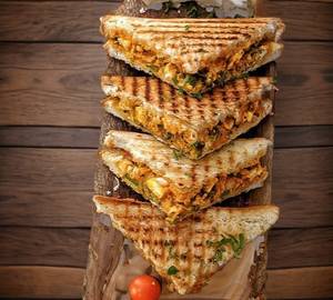 Tandoori paneer sandwich