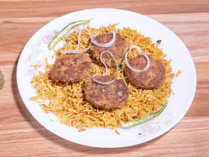 Chicken Kebab-ae-sharab Biryani ( 3 Pcs )               