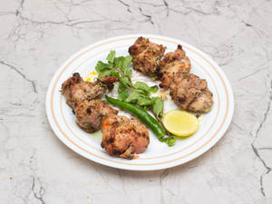 Kali Mirch Chicken Tikka (spicy)