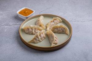 Veg momos [5 pieces]