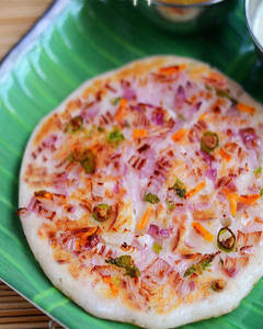Onion uthappam