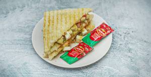 Chilli Paneer Sandwich