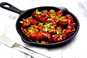 Indo Chinese Chicken Chilly Dry