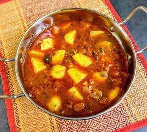 Aloo Tomato
