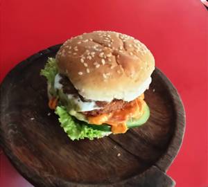 Chicken Salsa Burger