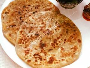Pyaaz paratha
