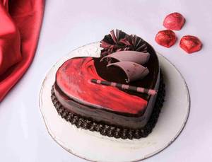 Chocolate Lover - Valentine Heart  Cake 1 Kg