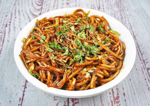 Veg Hakka Noodles
