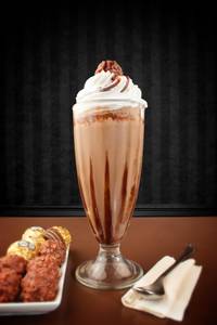 Ferrero Rocher Shake [350 Ml, Serves 1]