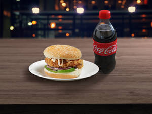 Hot Crispy Burger + Coke 250Ml Pet Bottle