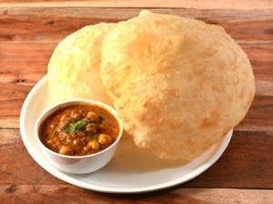 Chhole Bhature (2Pcs)