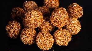 Pori Urundai With Jaggery (10 Pcs)s