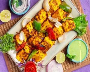 Achari Paneer Tikka