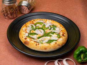 Capsium + onion pizza small