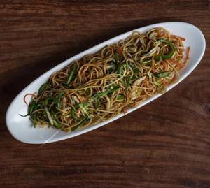 Veg Chilli Garlic Noodles