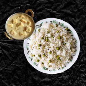 Peas Pulao + Paneer Butter Masala