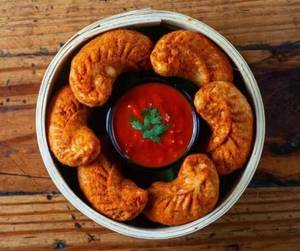 Chicken Piri Piri Momos [6 Pieces]