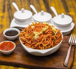 Chicken Schezwan Noodle