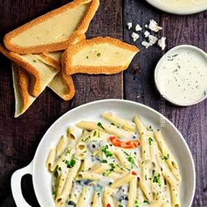 Veg Alfredo Pasta White Sauce