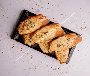 Cheese garlic bread
