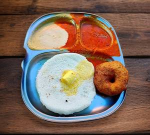 Idli vada butter