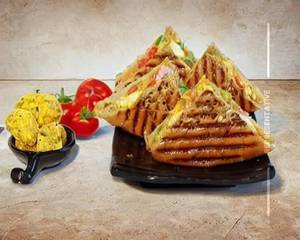 Tandoori Paneer Sandwich